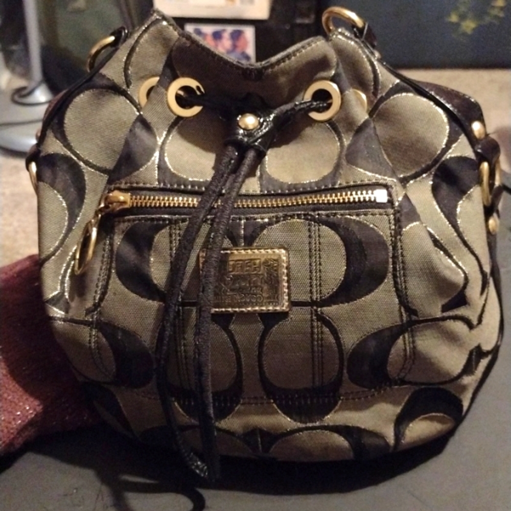 Coach Poppy purse gray/black